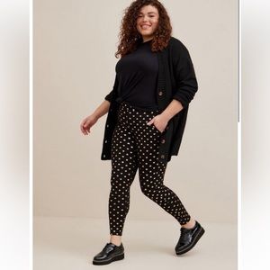 Torrid Full Length Signature Waist Pocket Leggings, SZ 1 - NWT!